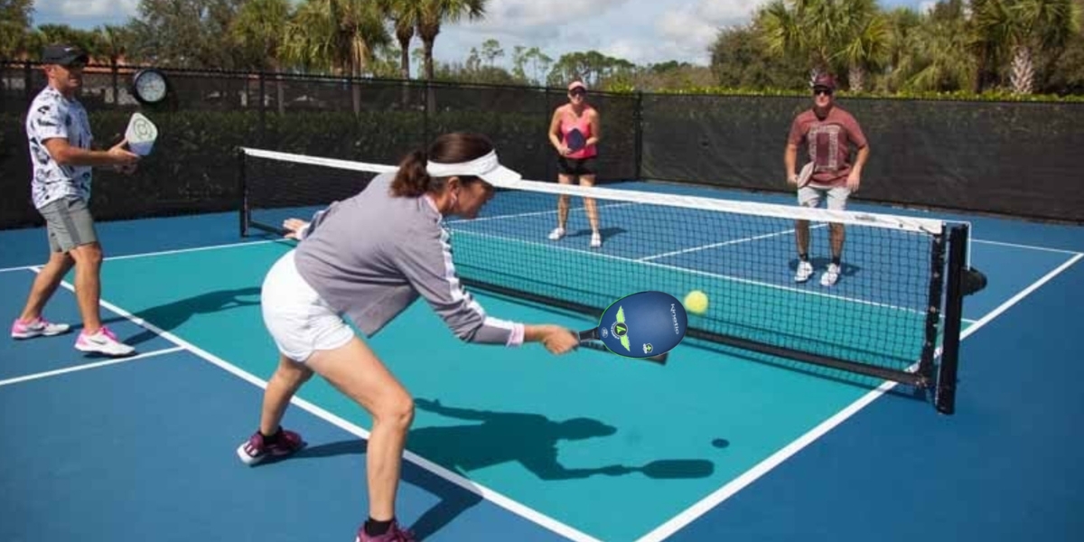 trận đấu pickleball