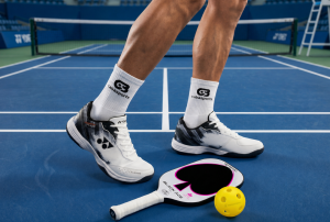 Giày Pickleball Nam: Phân Tích Kỹ Thuật Và Tầm Quan Trọng Đối Với Hiệu Suất Và Sức Khỏe